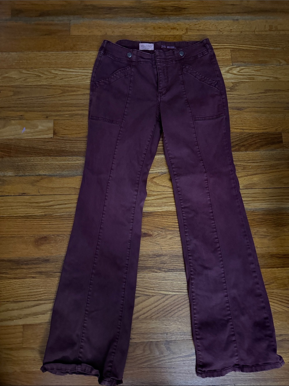 Pilcro Women’s Burgundy yaya mid rise Flare Pants